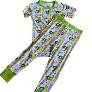 Snuggle Bums Flamingo Print Kids Bamboo Pajama Set with Green Trim 5T NWT
